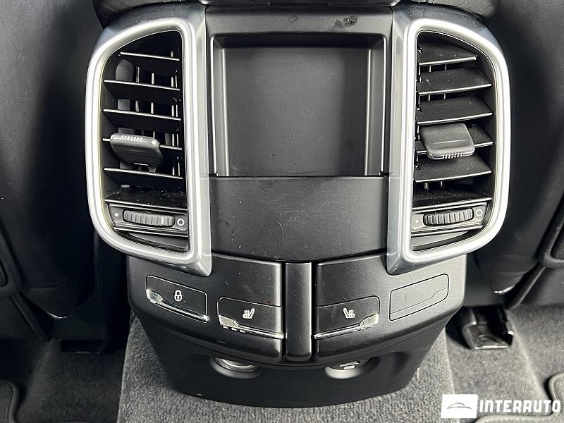 porsche Cayenne 2016