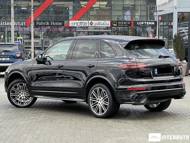 porsche Cayenne 2016