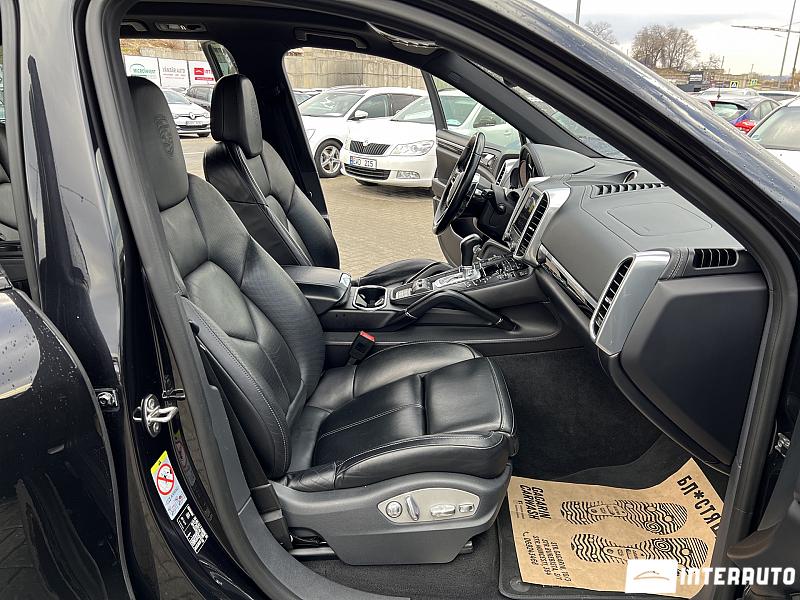 porsche Cayenne 2016