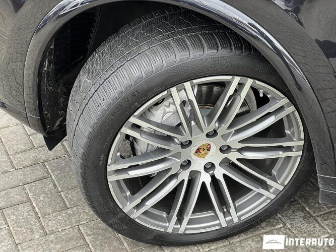 porsche Cayenne 2016