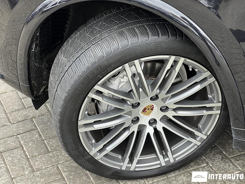 porsche Cayenne 2016