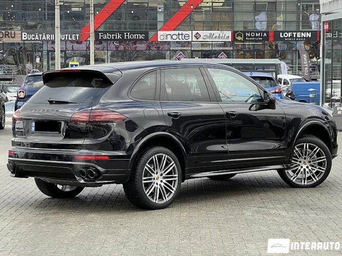 porsche Cayenne 2016