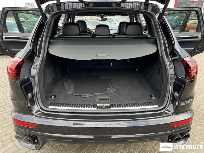 porsche Cayenne 2016