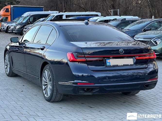 BMW 740 38 bmw 740 2020