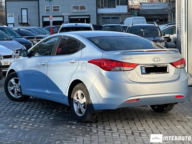 hyundai Elantra 2012