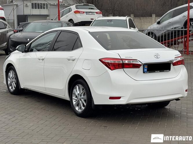 toyota Corolla 2015