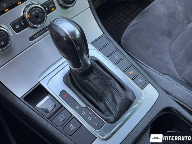 Volkswagen Passat 43 volkswagen Passat 2012