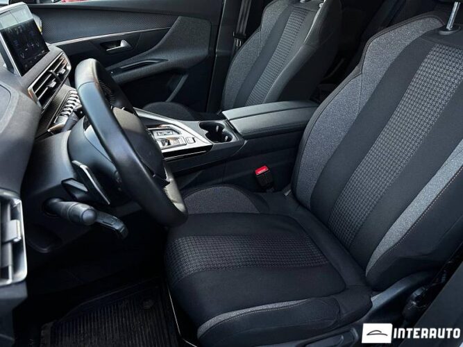 Peugeot 3008 36 peugeot 3008 2022