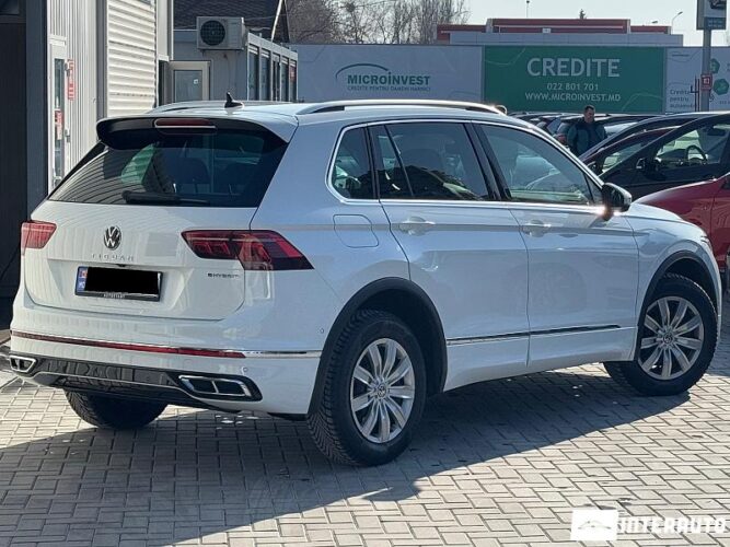 Volkswagen Tiguan 41 volkswagen Tiguan 2021