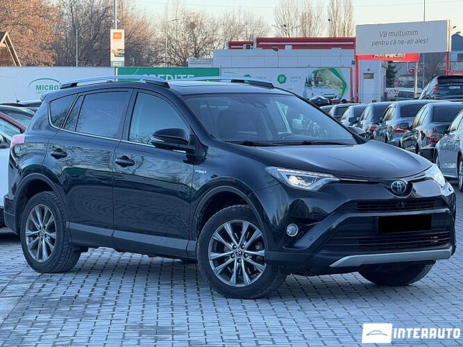 Toyota Rav-4 2018 doar la InterAuto