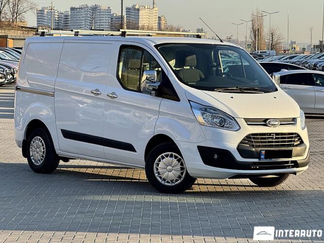 Ford Transit 2014 doar la InterAuto