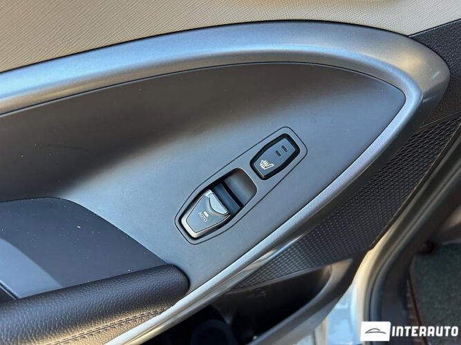 hyundai Grand Santa Fe 2014