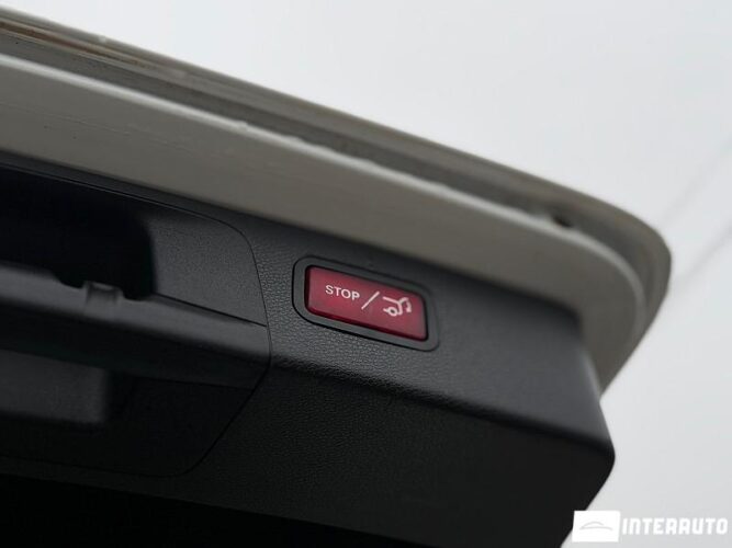 Mercedes E 220 57 mercedes E 220 2017