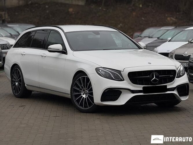 Mercedes E 220 37 mercedes E 220 2017