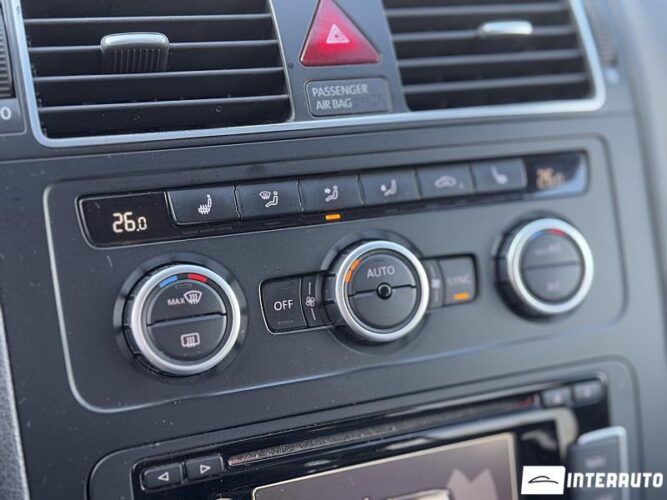 volkswagen Touran 2012