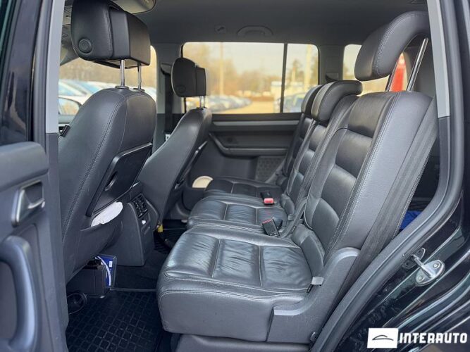 volkswagen Touran 2012