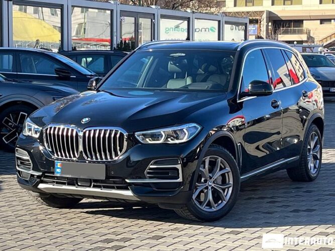 BMW X5 3.0D 2021 doar la InterAuto