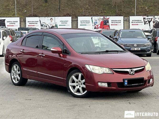 Honda Civic 2008 doar la InterAuto