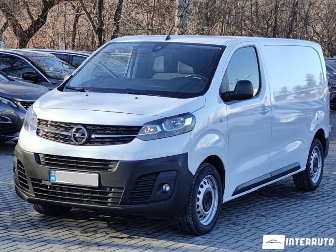 Opel Vivaro 2023 doar la InterAuto
