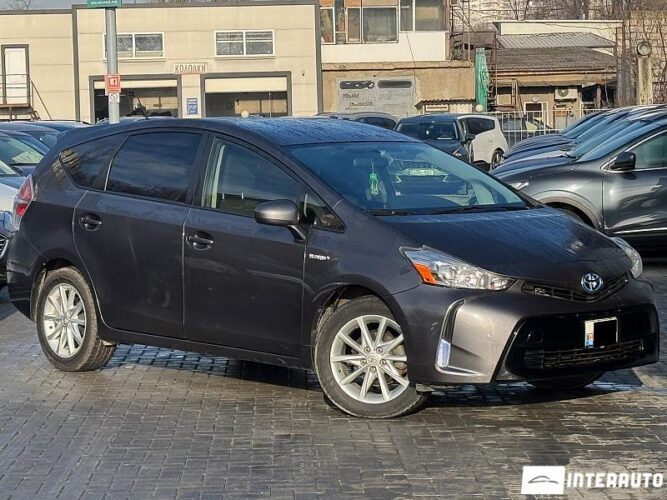 toyota Prius Plus / V 2016