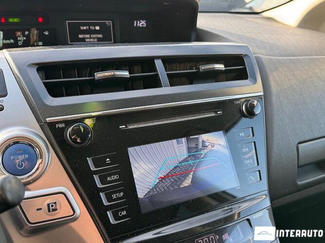 toyota Prius Plus / V 2016