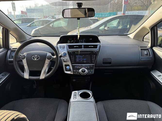 toyota Prius Plus / V 2016