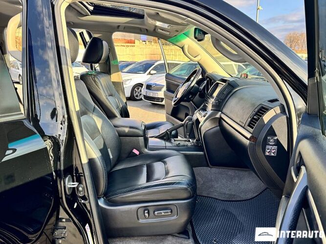 toyota Land Cruiser 2011