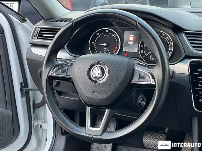 Skoda Superb 43 skoda Superb 2017