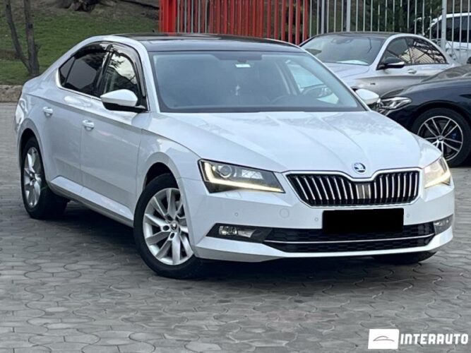 Skoda Superb 2017 doar la InterAuto
