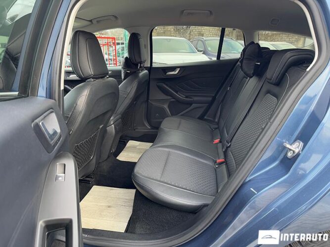 Ford Focus 49 ford Focus 2018