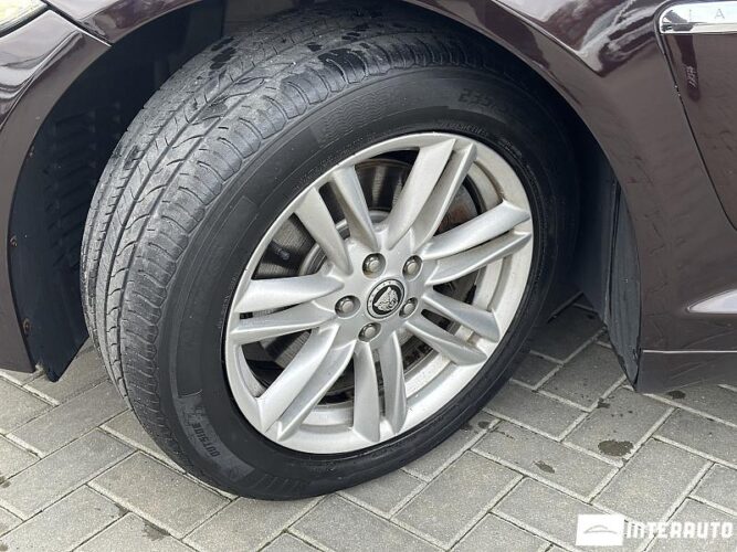 Jaguar XF 53 jaguar XF 2013