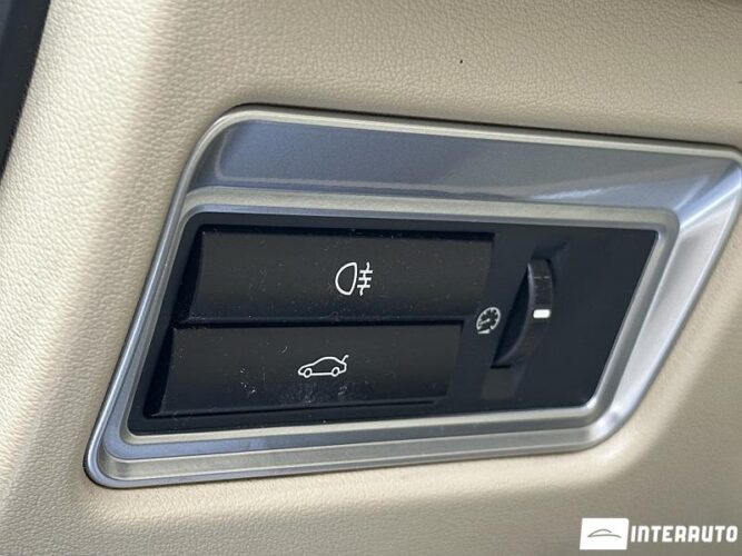 Jaguar XF 61 jaguar XF 2013