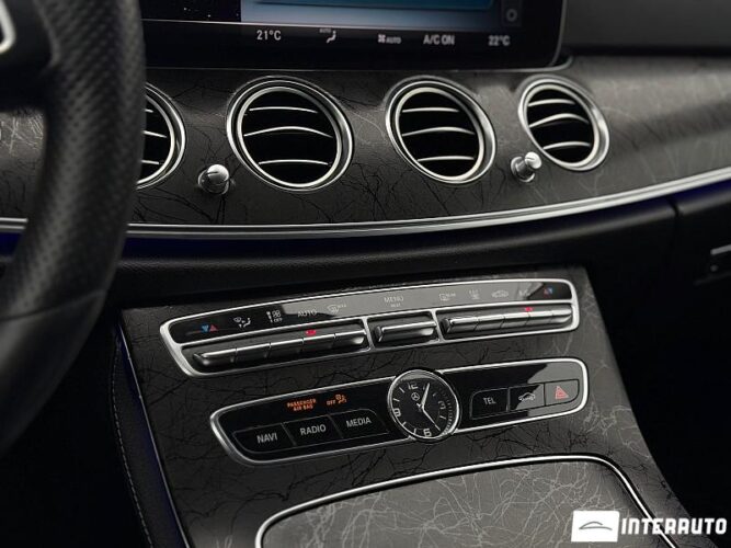 Mercedes E 220 51 mercedes E 220 2017