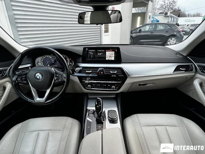 BMW 520 35 bmw 520 2017