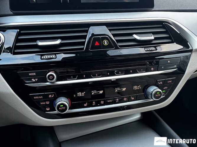 BMW 520 37 bmw 520 2017