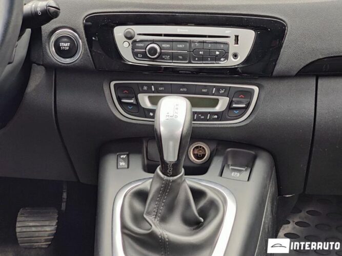 renault Grand Scenic 2012