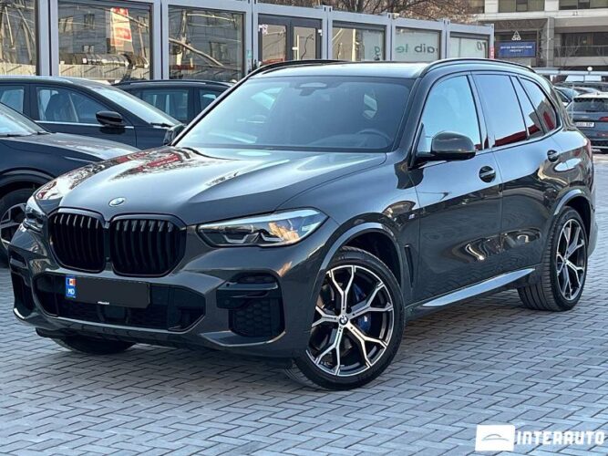 BMW X5 3.0D 2023 doar la InterAuto