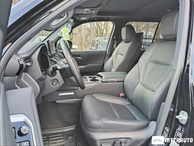 toyota Land Cruiser 2023