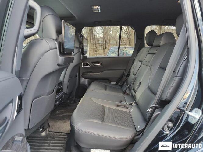 toyota Land Cruiser 2023