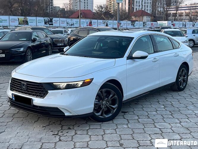 Honda Accord 2023 doar la InterAuto