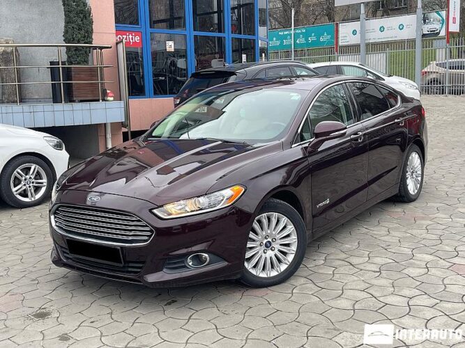 Ford Fusion 2013 doar la InterAuto