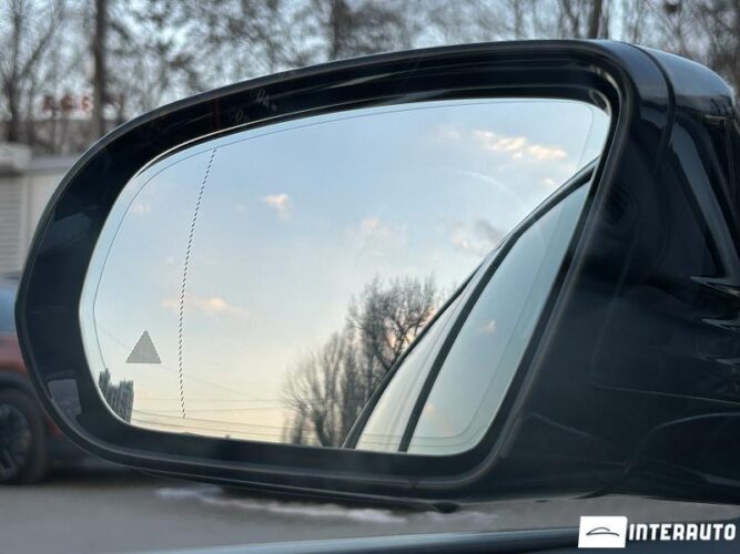 Mercedes E 200 36 mercedes E 200 2019