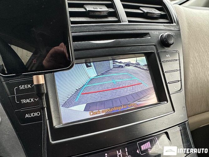 toyota Prius Plus / V 2012