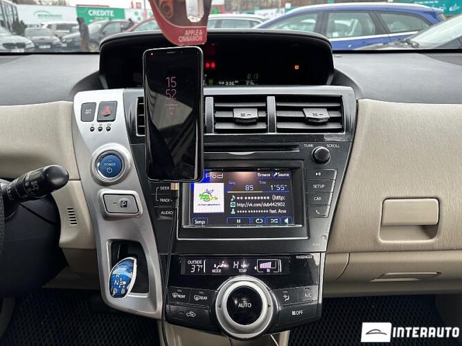 toyota Prius Plus / V 2012