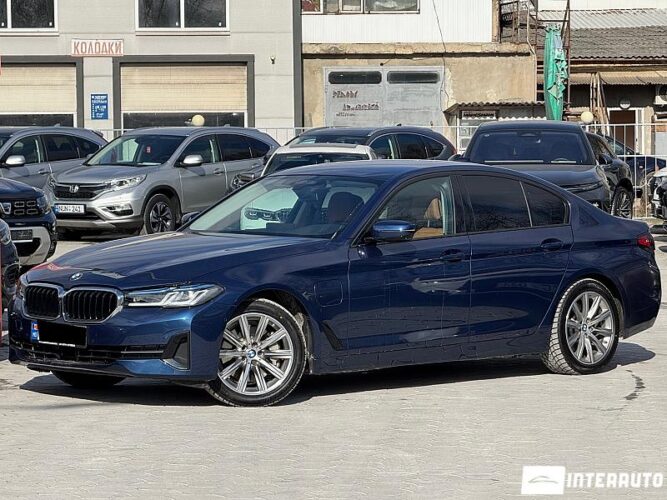 BMW 530e 2020 doar la InterAuto