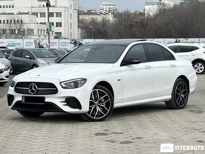 Mercedes E 300de 2021 doar la InterAuto