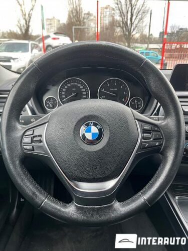 bmw 318 2017