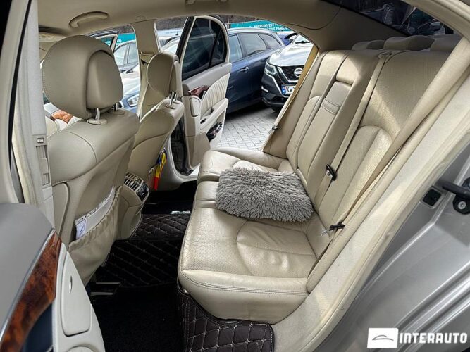 Mercedes E 280 47 mercedes E 280 2005