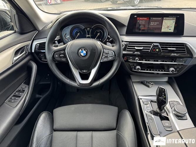 BMW 530e 49 bmw 530e 2018