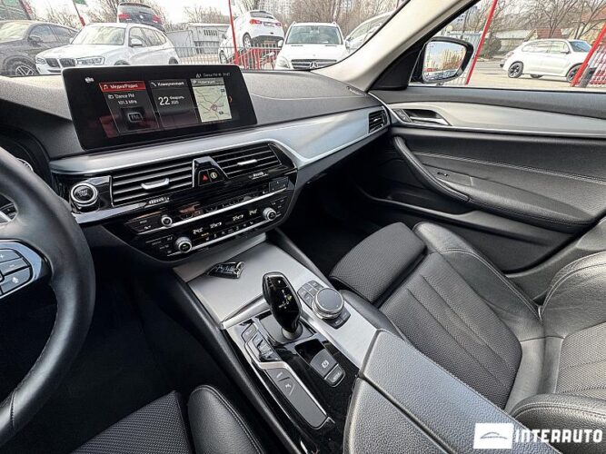BMW 530e 56 bmw 530e 2018